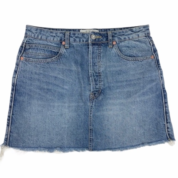 Free People Button Fly Fray Hem Jean Mini Skirt 30 - Picture 3 of 17